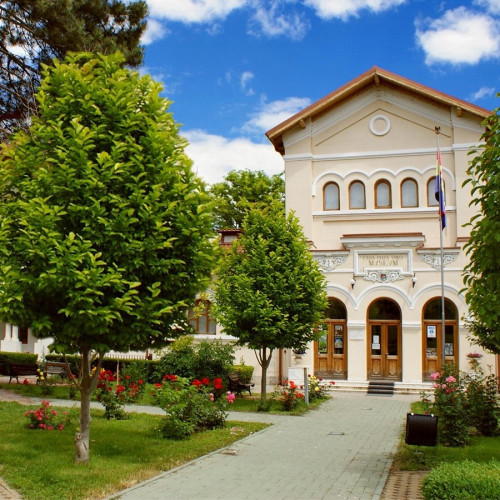 La Casa Cuza Vodă din Galați are loc dublă lansare de carte cu invitați de marcă