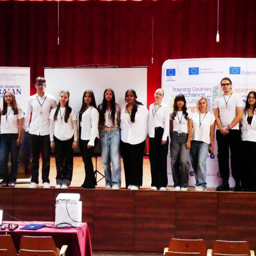 Platforma Boost21, inovare în educație la Liceul Teoretic „Traian” din Constanța