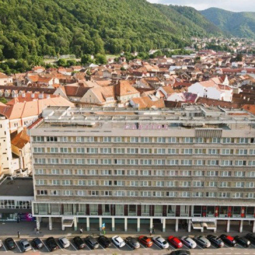 Hotelul Capitol din Brașov va fi redeschis ca Mercure Brașov Center în 2025