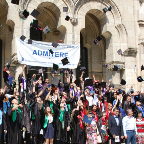 Studenții din Galați încep anul universitar 2025 mai devreme decât alții