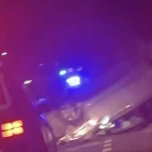 O femeie a pierdut controlul mașinii pe strada Transilvaniei din Baciu și s-a răsturnat