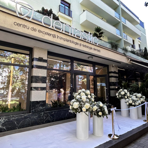 Clinica Dentastic deschide al doilea sediu modern pe Pietonalul Unirii din Botoșani