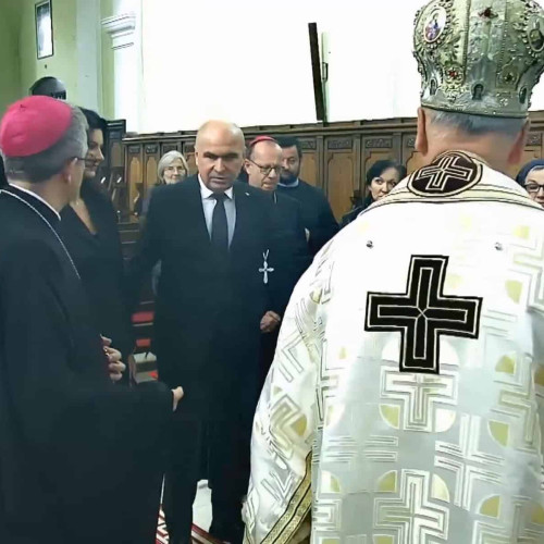 Ilie Bolojan a vizitat la Blaj catafalcul Cardinalului Lucian Mureșan