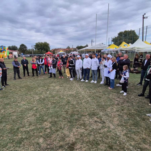 Festivalul rustic „La Ceaune” a adunat 8 echipe la Oarda de Jos