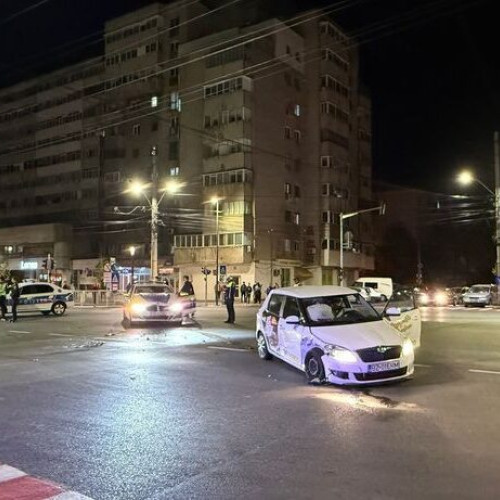 Autospecială de poliție a IPJ Buzău, implicată într-un accident la intersecție