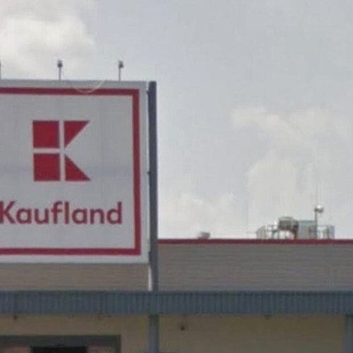 Kaufland retrage salata cu icre cu risc de infectare în județul Alba și pe plan național