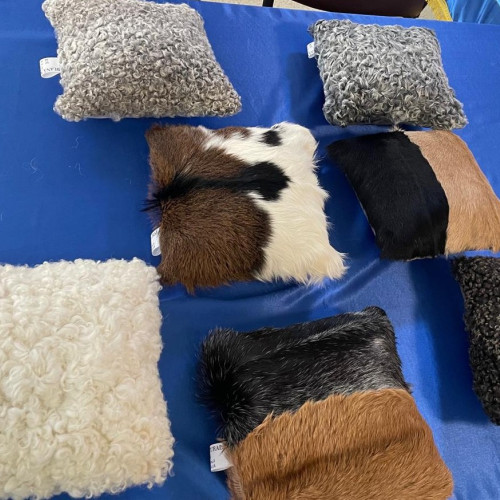 Astrahanul de Botoșani, transformat în obiecte de lux pentru decor interior