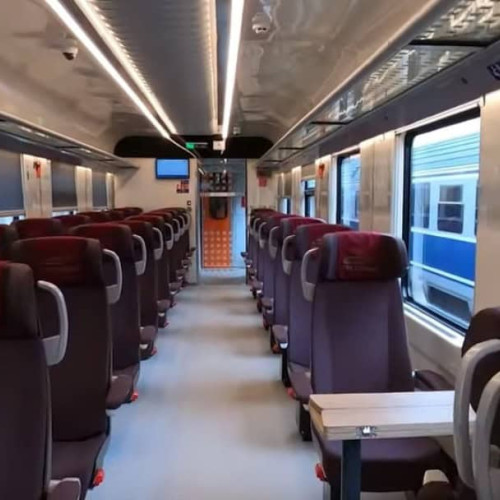 CFR oferă reduceri de 90% la tren pentru studenții români și străini în anul universitar 2025-2026