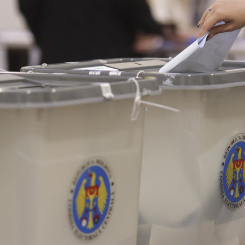 Zi crucială pentru alegerile parlamentare din Republica Moldova, afectate de incidente