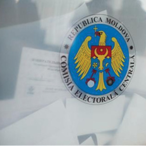 Moldovenii au votat pentru un nou Parlament decisiv în parcursul european