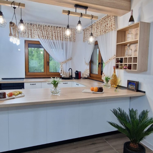 Moldovenii din Sibiu votează în alegerile parlamentare hotărâtoare pentru Republica Moldova