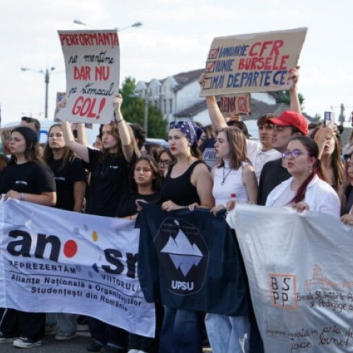 Startul anului universitar 2025-2026 marcat de festivități și apel la proteste studențești