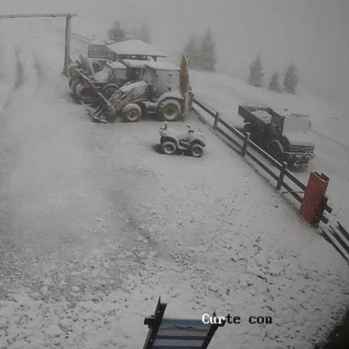 Primele ninsori ale toamnei au fost surprinse în Munții Parâng-Șureanu