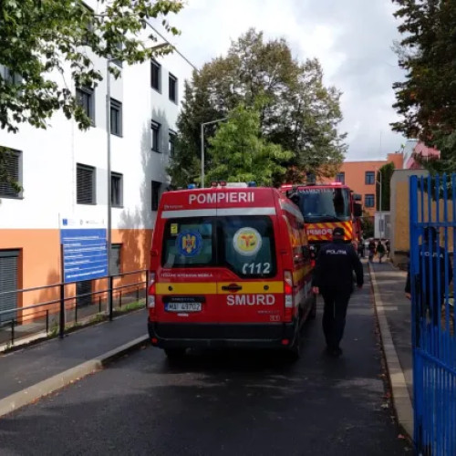 Incendiu la Școala „Iuliu Hațieganu” din Cluj-Napoca, fără persoane rănite