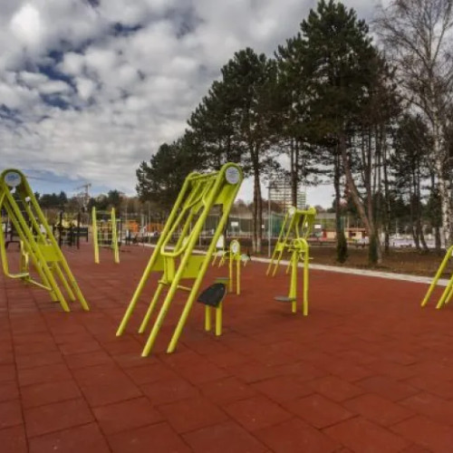 Clujenii din Gheorgheni cer parcuri pentru toate vârstele, nu doar pentru copii mici