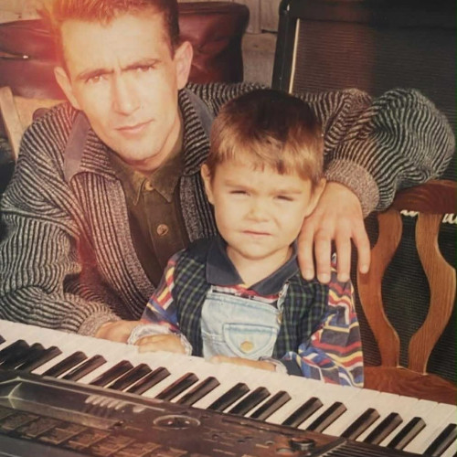 Flavi Tița îi aduce un mesaj emoționant tatălui său în ziua aniversării