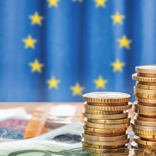 România a atins o rată de absorbție de 17,1% din fondurile UE, dar accelerează investițiile