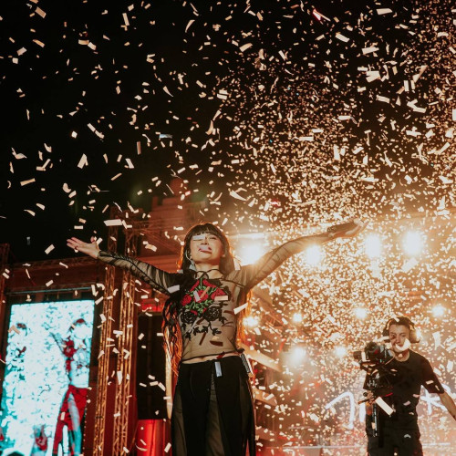 Concertul Irina Rimes la Arenele Romane a oferit o seară memorabilă cu invitați speciali