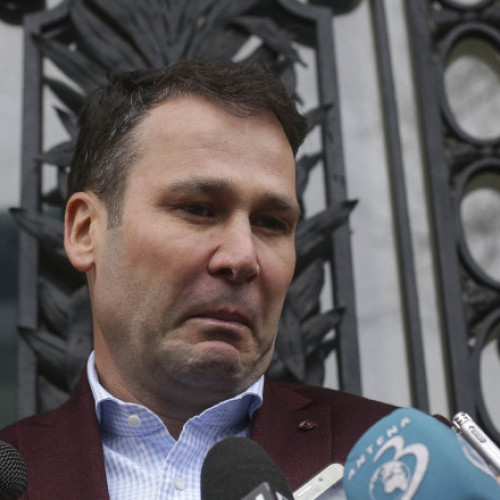 Primăria Sectorului 3 cumpără tablete la aproape 10.000 lei fiecare pentru Poliția Locală