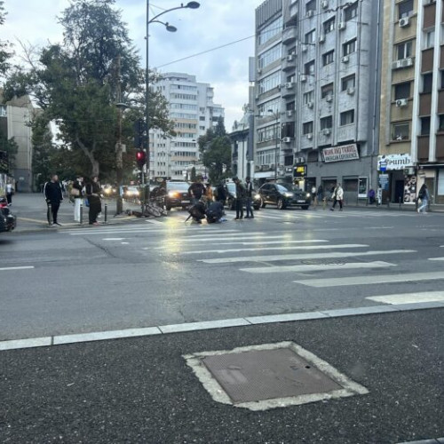 Bărbat rănit după ce a căzut de pe trotinetă în intersecția Calea Dorobanți din București
