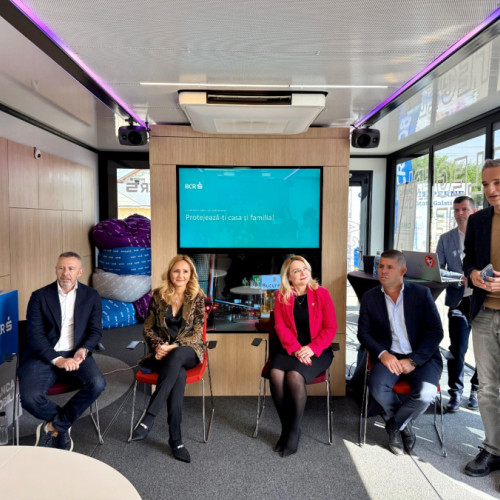 BCR și OMNIASIG oferă polițe gratuite și educație financiară la un an de la inundațiile din Pechea