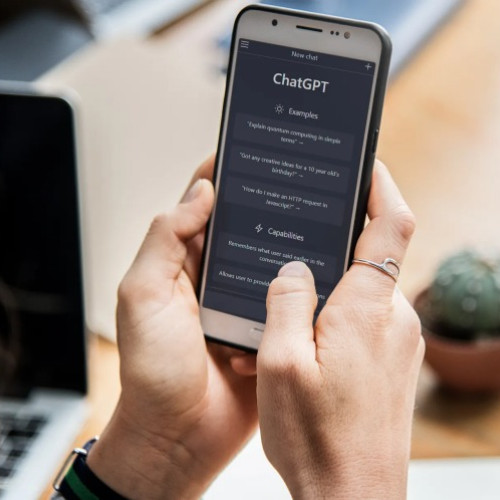 Universitatea Transilvania interzice folosirea AI în lucrări și impune sancțiuni drastice