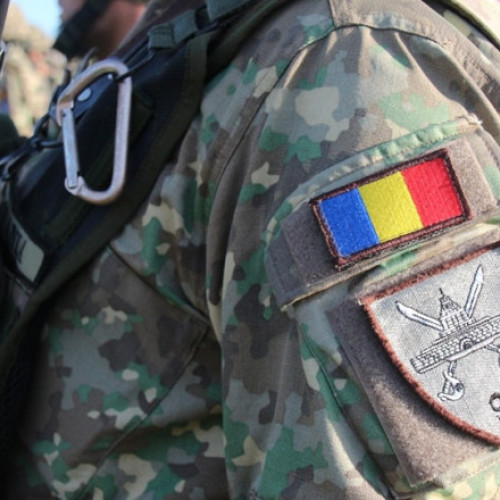 Nicuşor Dan anunță introducerea stagului militar voluntar plătit în noua lege a pregătirii pentru război