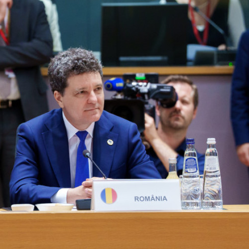 Nicuşor Dan participă la reuniunile Consiliului European şi Comunităţii Politice Europene la Copenhaga