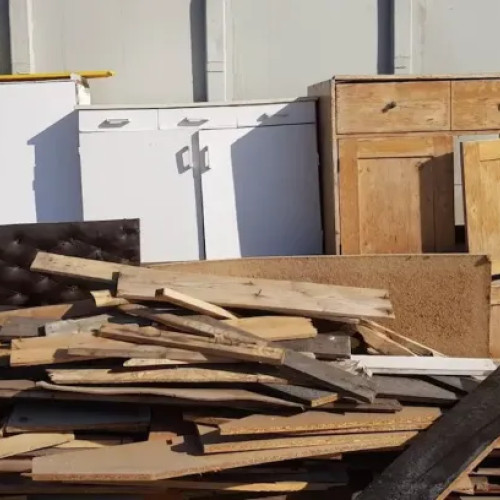 Campanie gratuită de colectare a deșeurilor voluminoase și textile la Jucu