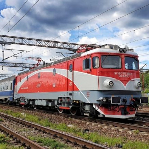 CFR Călători pierde dreptul de a folosi locomotive electrice de la 7 octombrie
