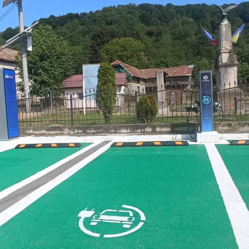 Două stații de încărcare pentru vehicule electrice, instalate în comuna Bezdead