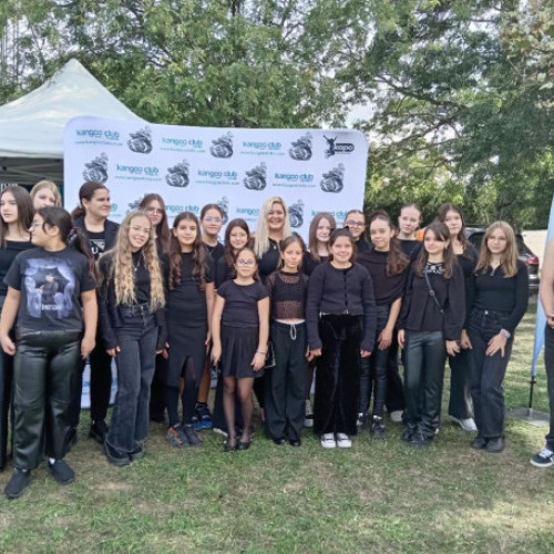 One Big Jump, festival dedicat legăturii dintre oameni și câini, la Oradea