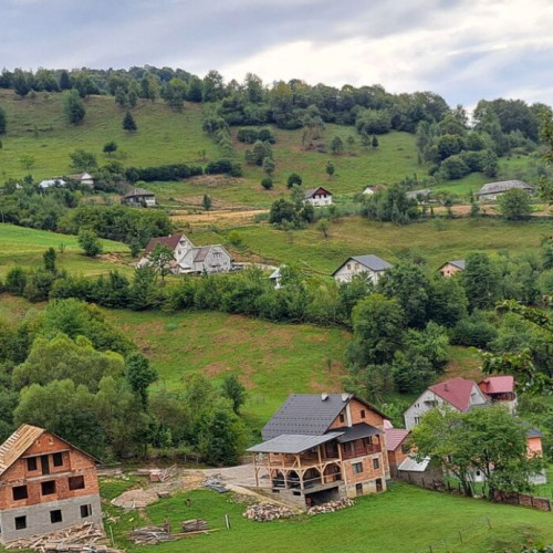Comuna Parva riscă să piardă 1.400 de hectare din cauza extinderii ariilor protejate