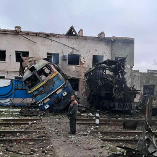 Patru civili uciși și zeci răniți în atacurile rusești din Ucraina în ultima zi