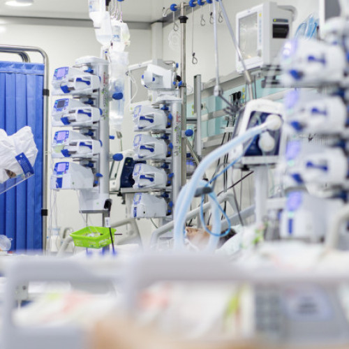 Doi medici noi angajați la Secția ATI a Spitalului Județean din Botoșani