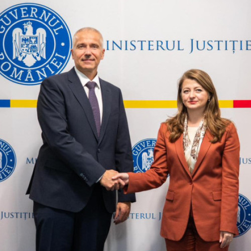 Ministrul Justiţiei din România şi omologul său moldovean au discutat despre consolidarea cooperării judiciare