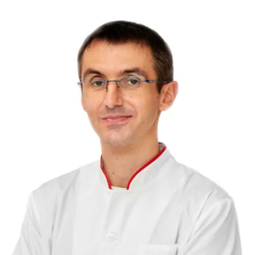 Medicul ortoped Iuliu Stan, radiat în UK pentru abuzuri, continuă să practice la Cluj