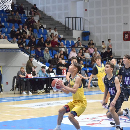 CSM Ploieşti începe sezonul nou de baschet U15 cu victorii categorice