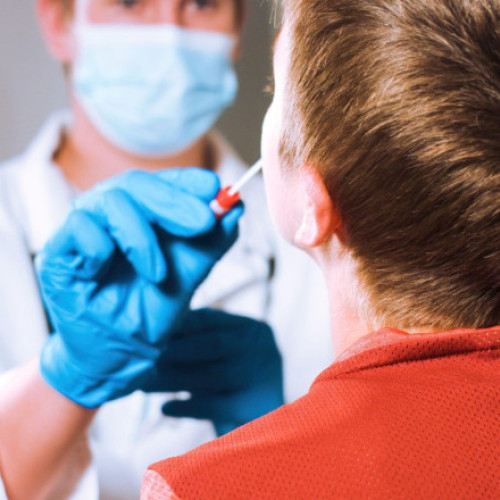 80% dintre pacienții post-COVID au probleme persistente cu mirosul după doi ani