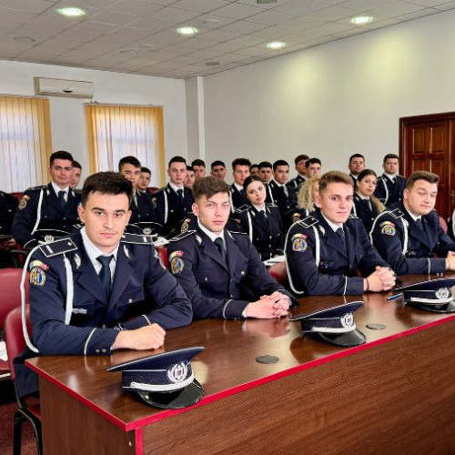 Poliția Bacău organizează recrutare pentru școlile postliceale în 2025