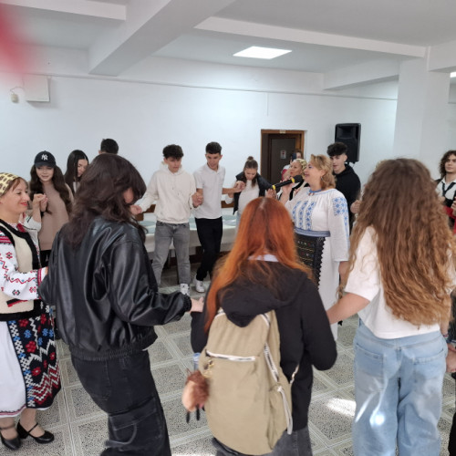 Galați: Ziua persoanelor vârstnice marcată prin evenimente culturale și sociale