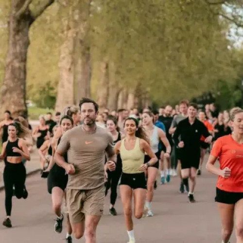 Run cluburile și cursele bizare, un nou fenomen cu efecte îngrijorătoare în Europa