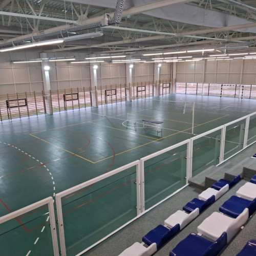 Polovragi inaugurează o sală de sport modernă cu tribună de 180 locuri