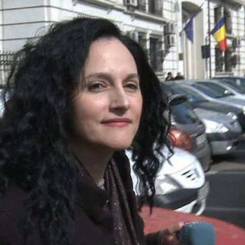 Curtea de Apel București retrage mandatele emise pe numele Alinei Bica
