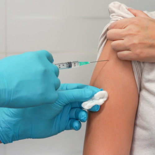 Vaccinarea antigripală sezonul 2025-2026 a început în cabinetele medicale din România