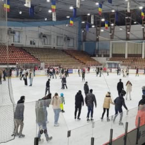 Patinoarul Dunărea din Galați își redeschide porțile duminică