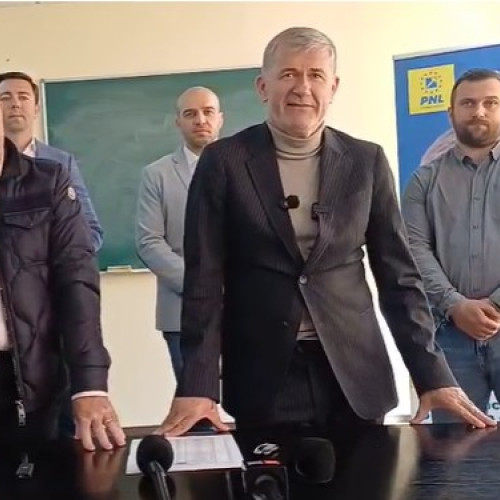 Valeriu Iftime rămâne președinte interimar al PNL Botoșani fără termen stabilit pentru alegeri