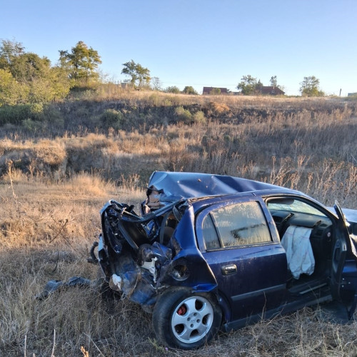 Tânăr cu permis suspendat a murit într-un accident la Crișan