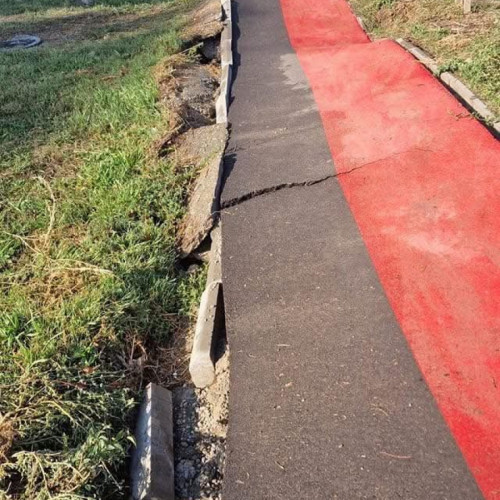 Sezonul surpărilor începe în Galaţi cu incidente la infrastructură