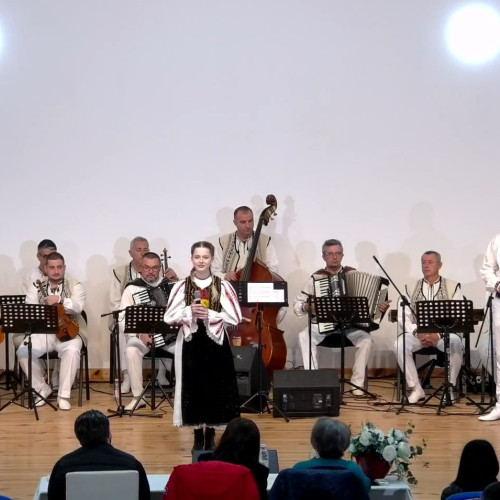 Festivalul național de folclor „Sus, sus, sus, la moți, la munte” ajunge la ediția a XXXVIII-a la Câmpeni